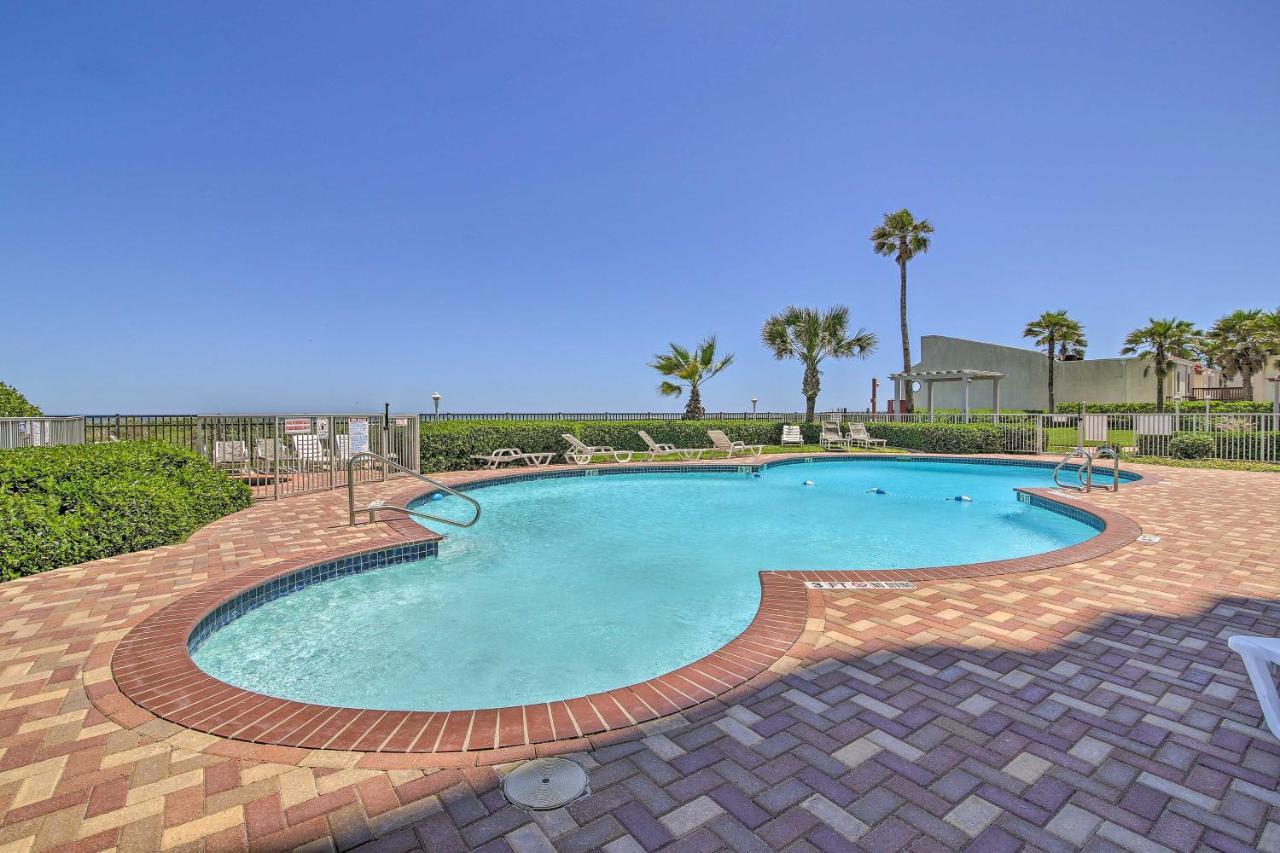 Sunny Oceanfront Condo On South Padre Island Beach Exterior foto